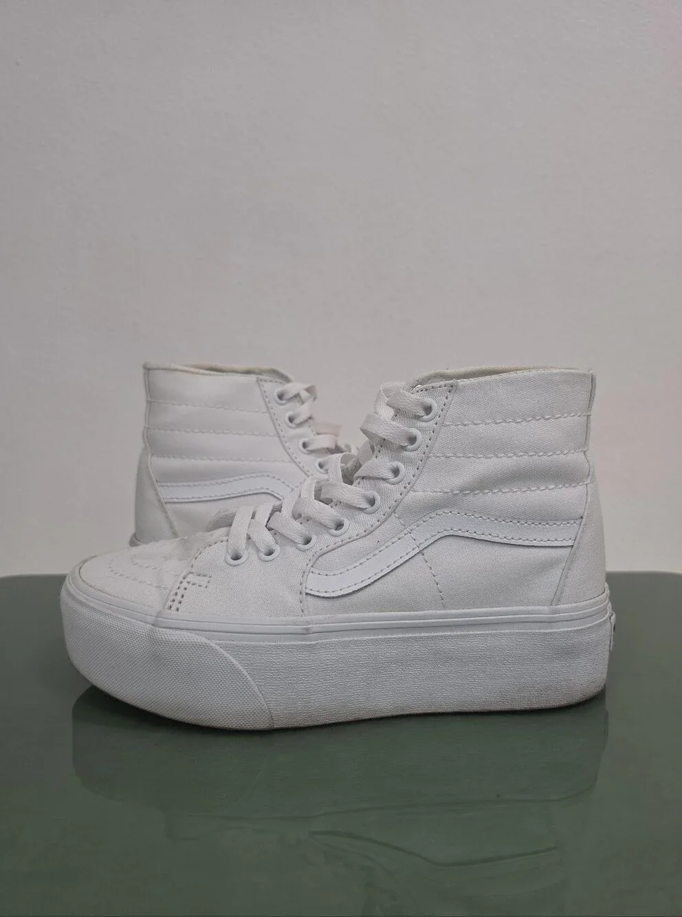 Vans Sk8-Hi Tapered Stackform Shoe in White Women's Size 7